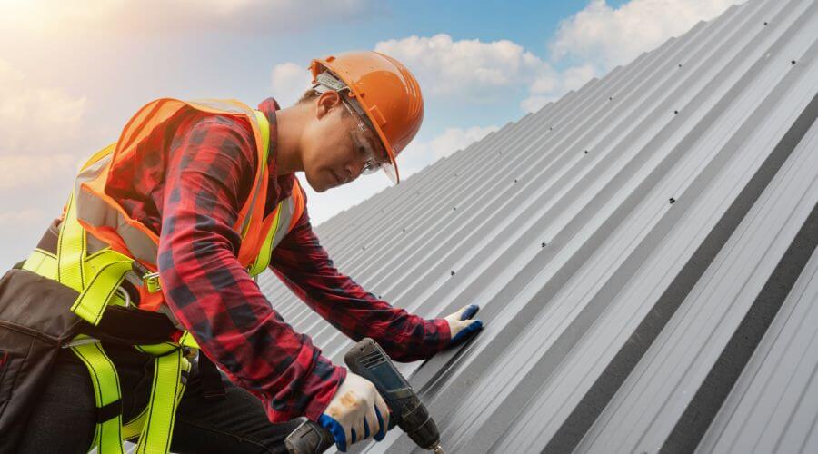 Owens Corning roofing contractor in Long Bottom, OH